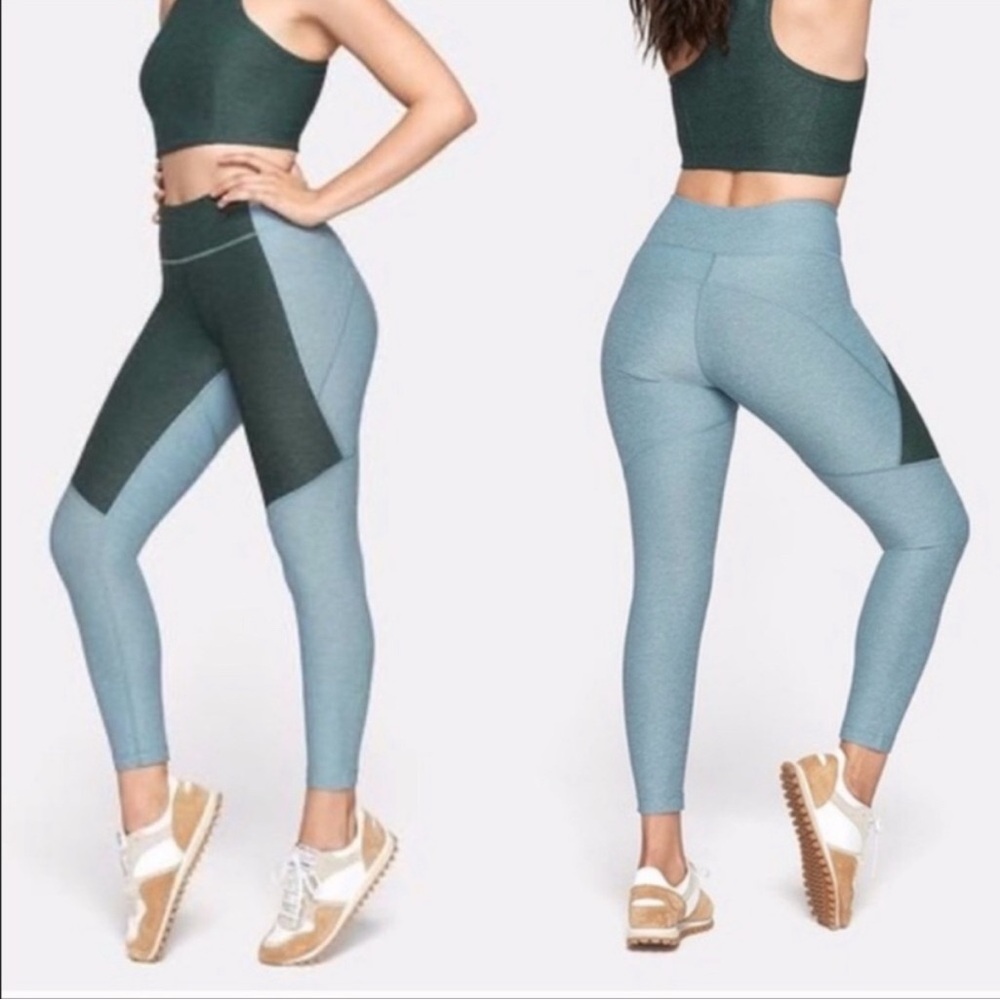 Outdoor Voices‎ 3/4 Two Tone Panel Leggings Small